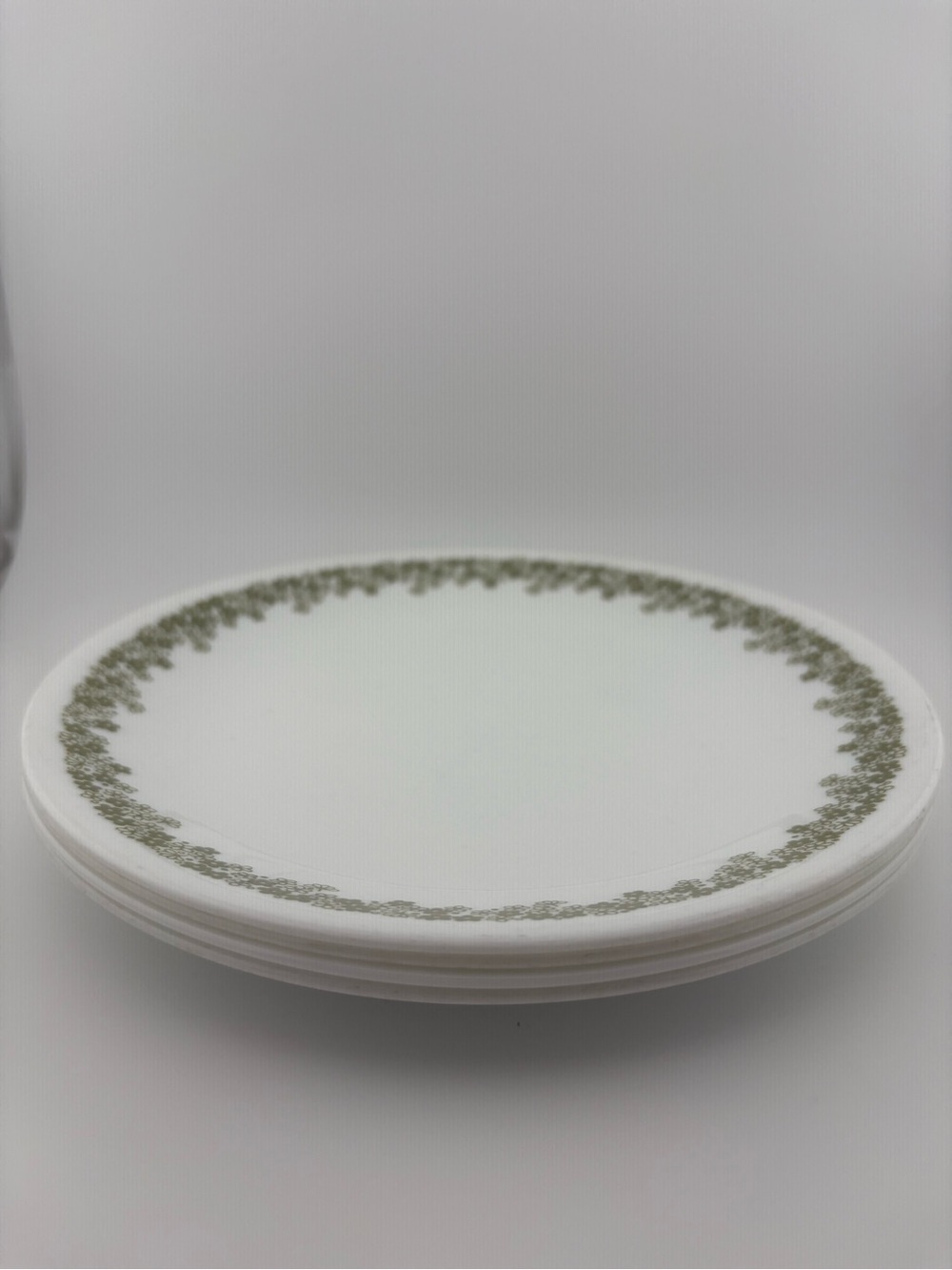 Corelle Spring Blossom/Crazy Daisy Lunch Plates 9” - Set of 4